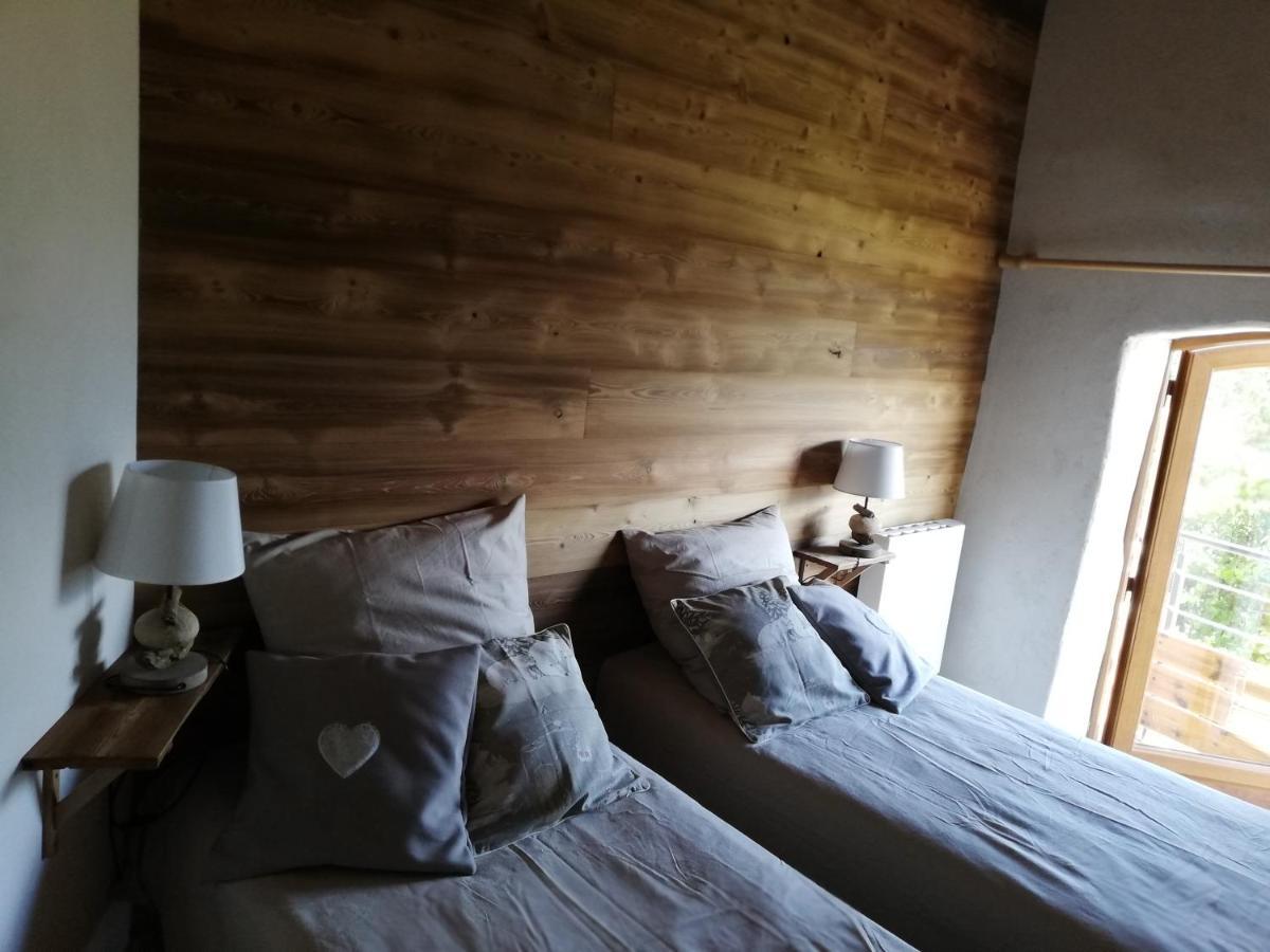 Maison de l'Epine -spa- Versant du soleil Granier Extérieur photo